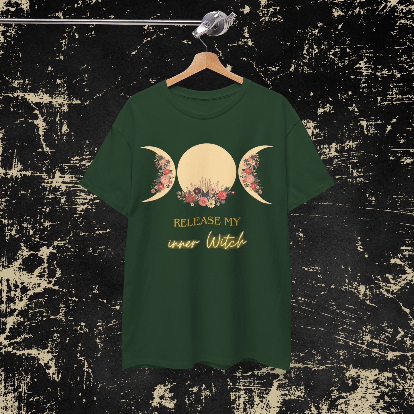 Release My Inner Witch“ Shirt mit Dreifachmond – Spirituelles Unisex T-Shirt | Witchy Fashion