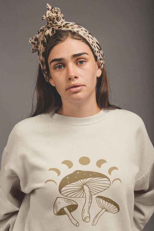 Spiritual & Witchy Magic Mushrooms Moonphase Sweater - Unisex - Sweatshirt - mystical - Pullover - Hippie - Psychedelic